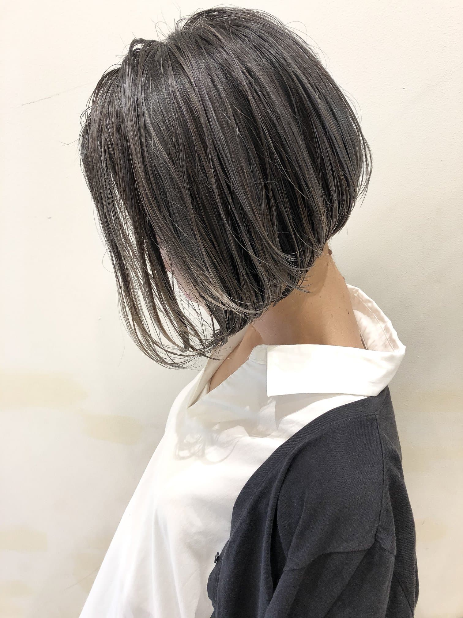 Dark Gray Inner Color Short Bob