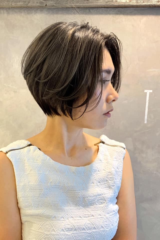 Dark Brown Highlight Short