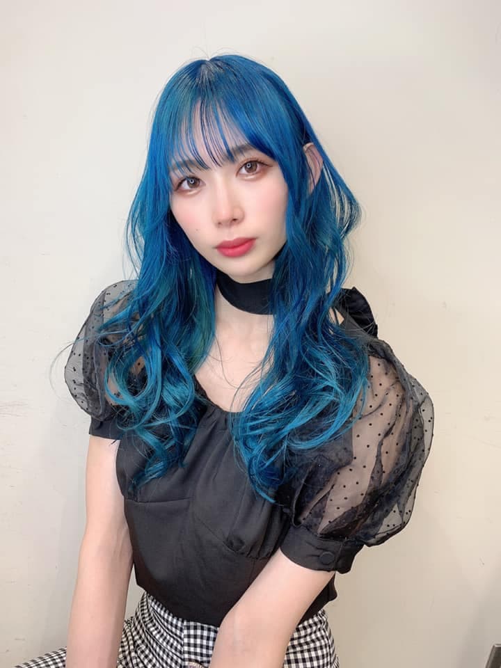 Bleach-On Color Vivid Blue Full-Color Long