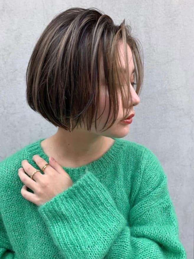 Dark Brown Highlight Short Bob