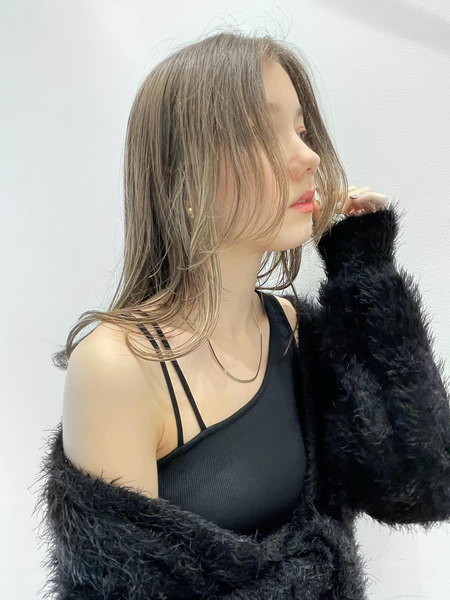 Olive Greige Layered Medium