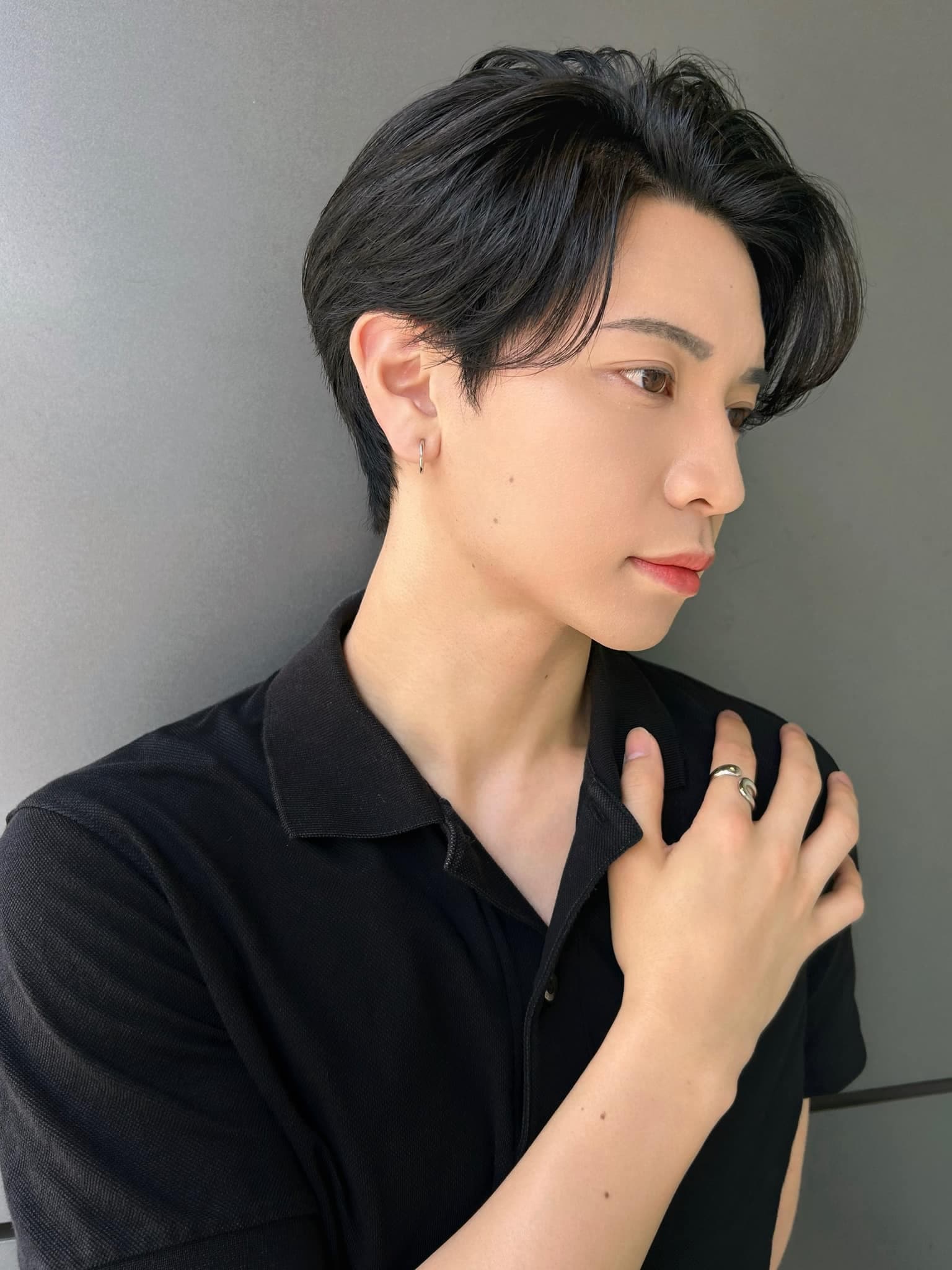 Black Hair Center Part Short
