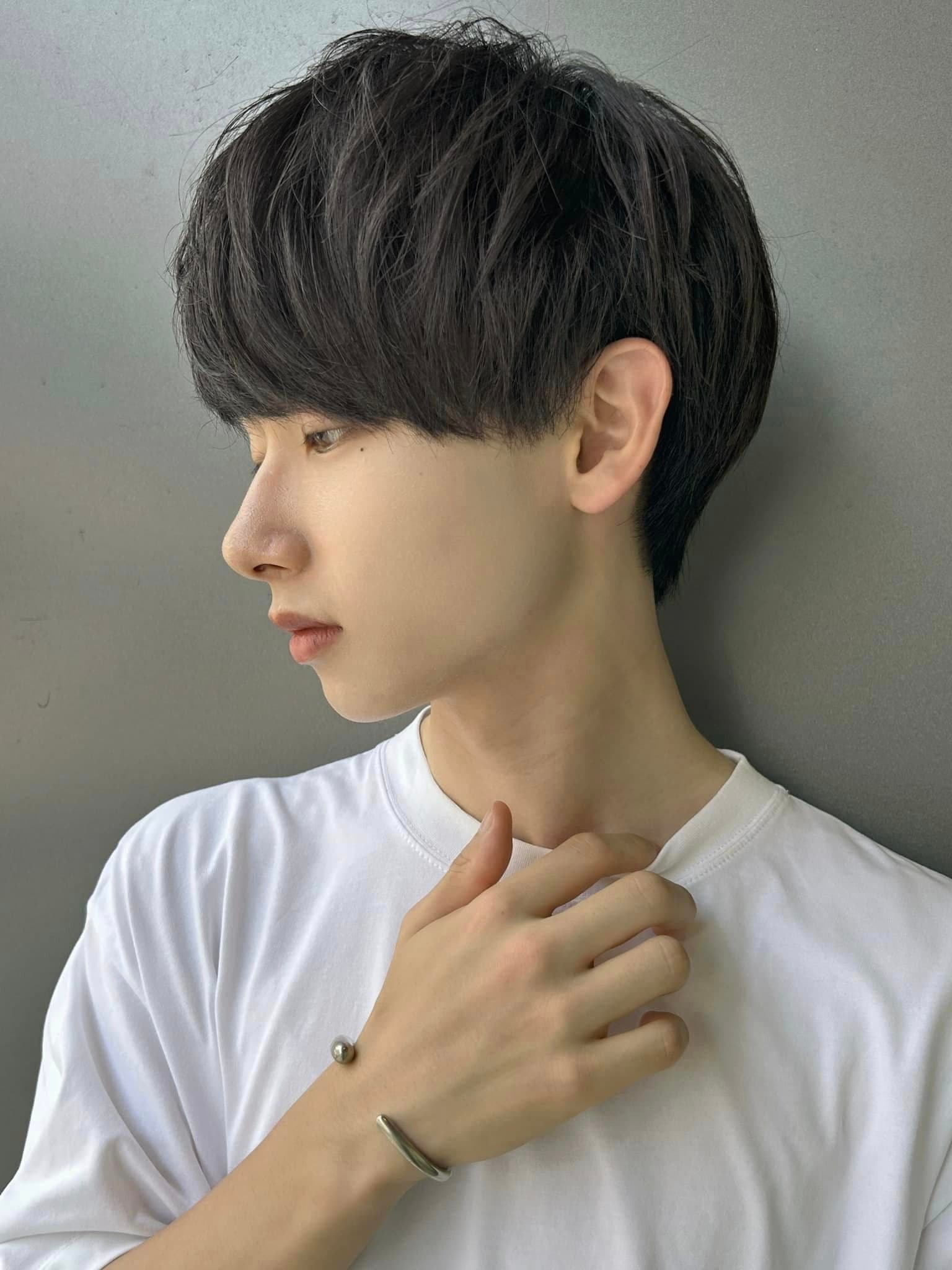 Black Hair Mushroom Short