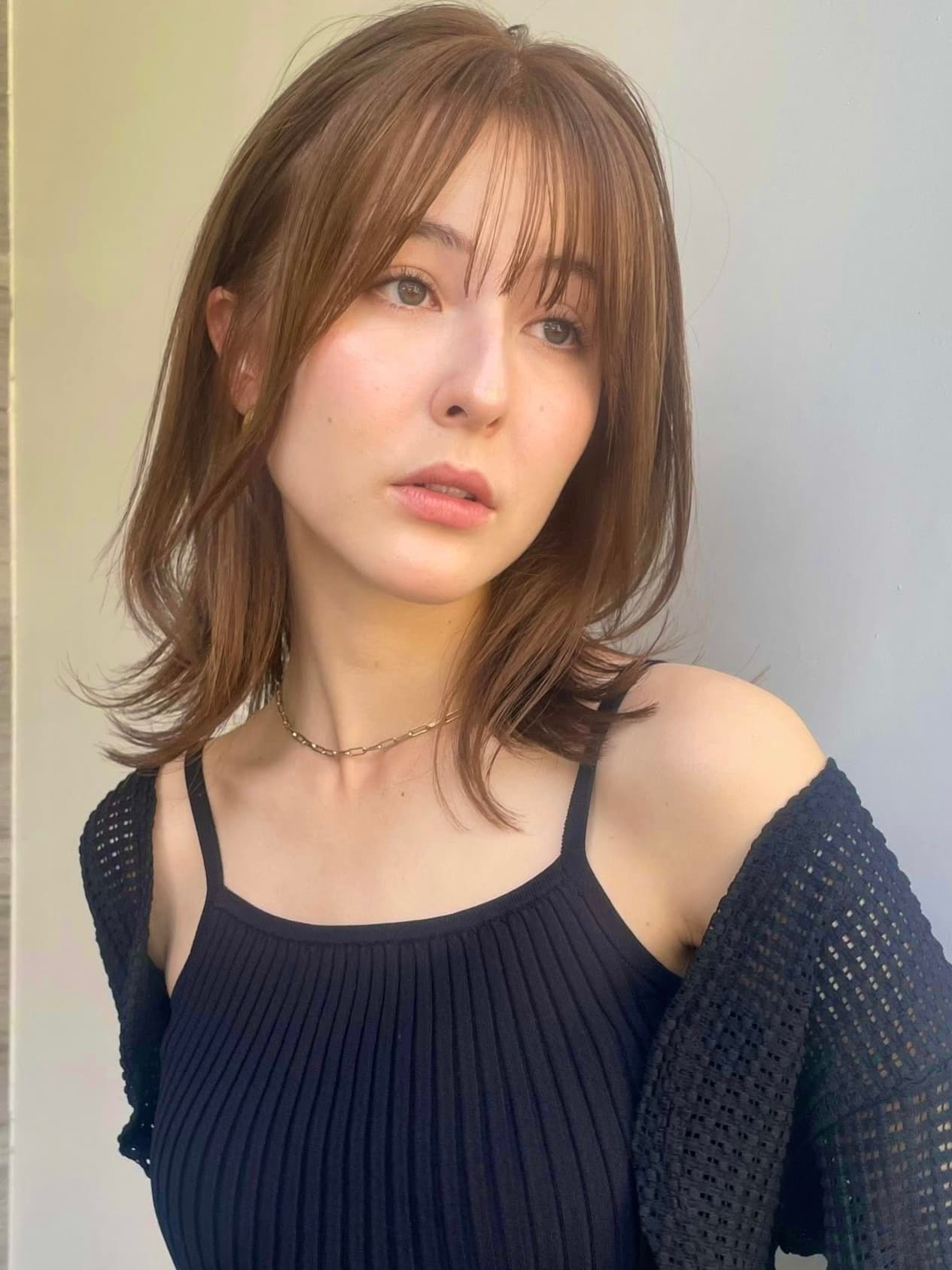 Light Brown Layered Medium