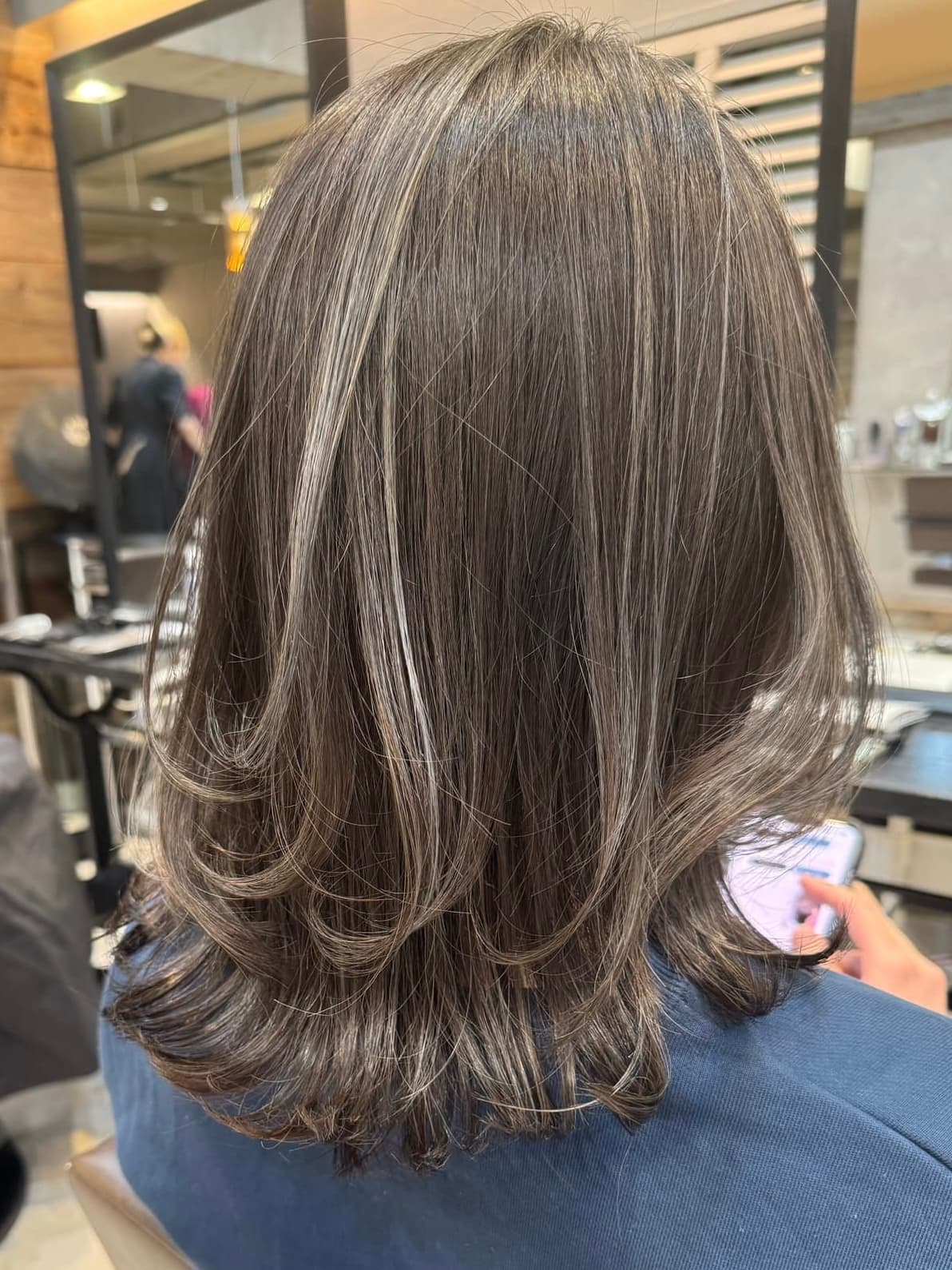 Highlight Olive Greige Medium