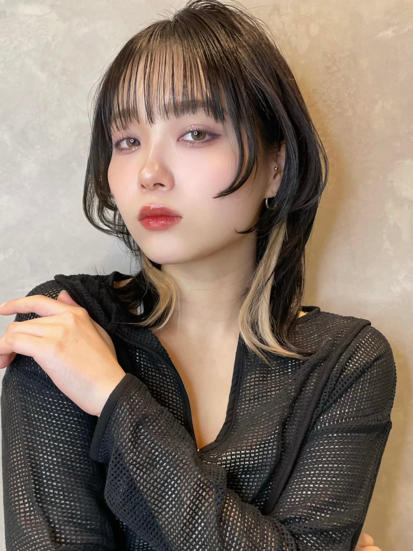 Black × Inner Color Wolf Medium