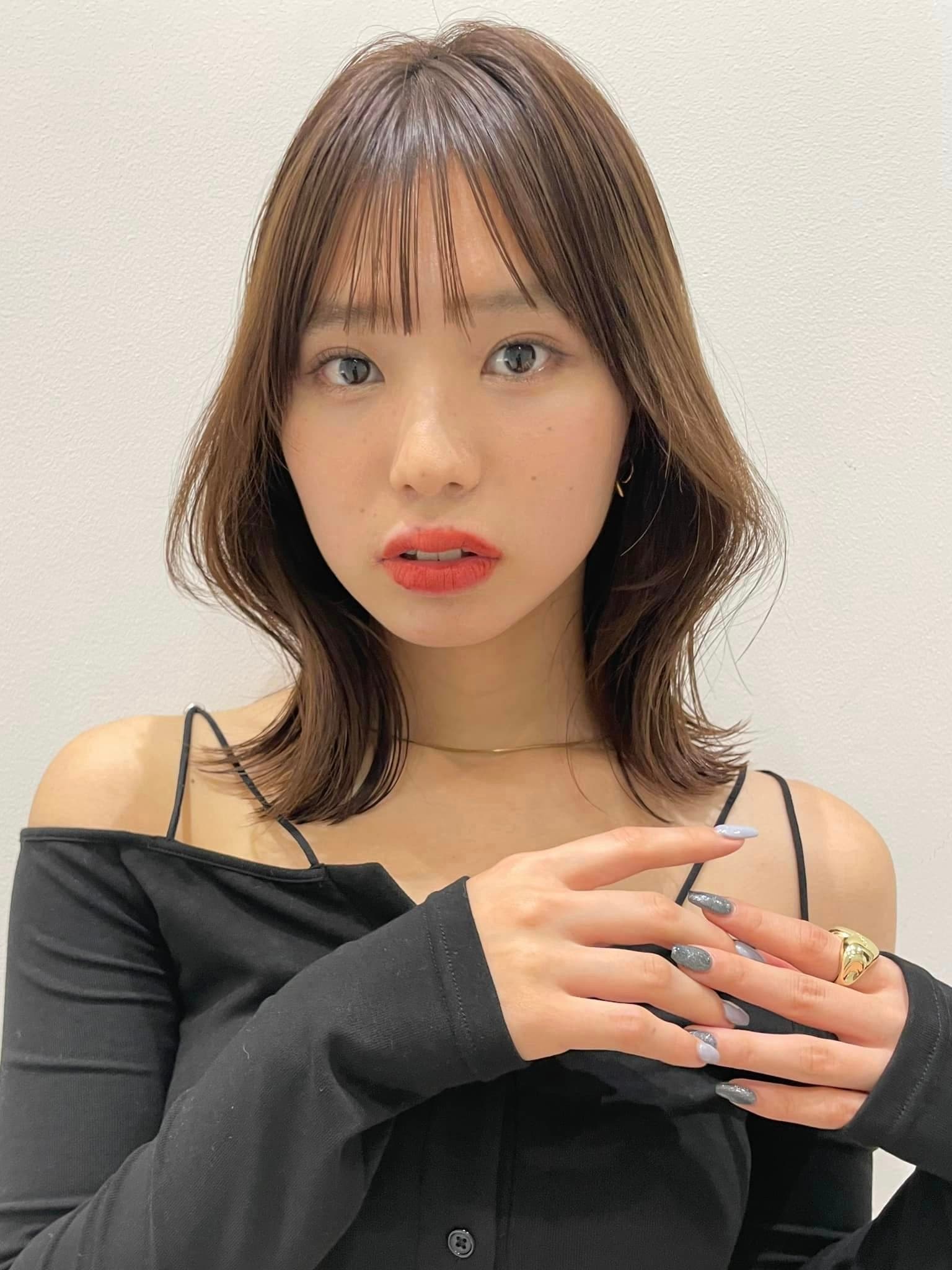 Dark Brown Medium