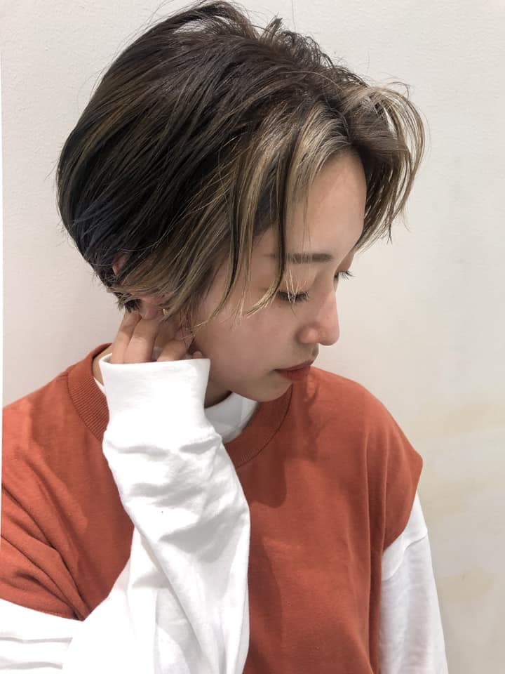 Layered Straight Long