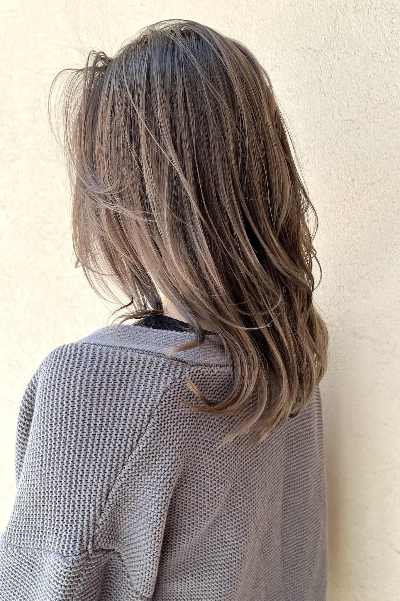 Layered Greige Medium