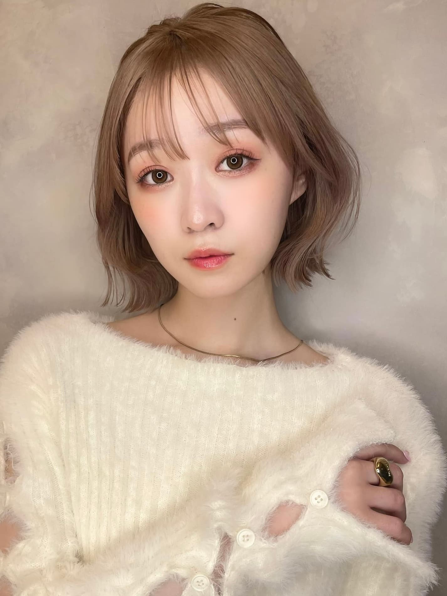 Light Brown Wavy Bob