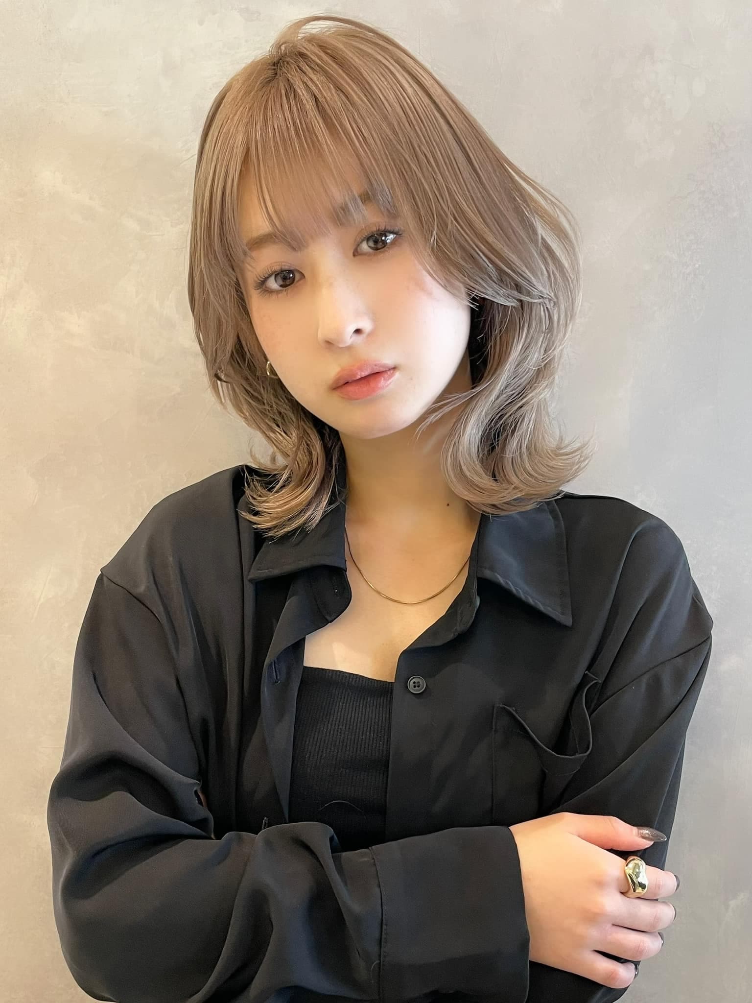Milk Greige Wavy Bob