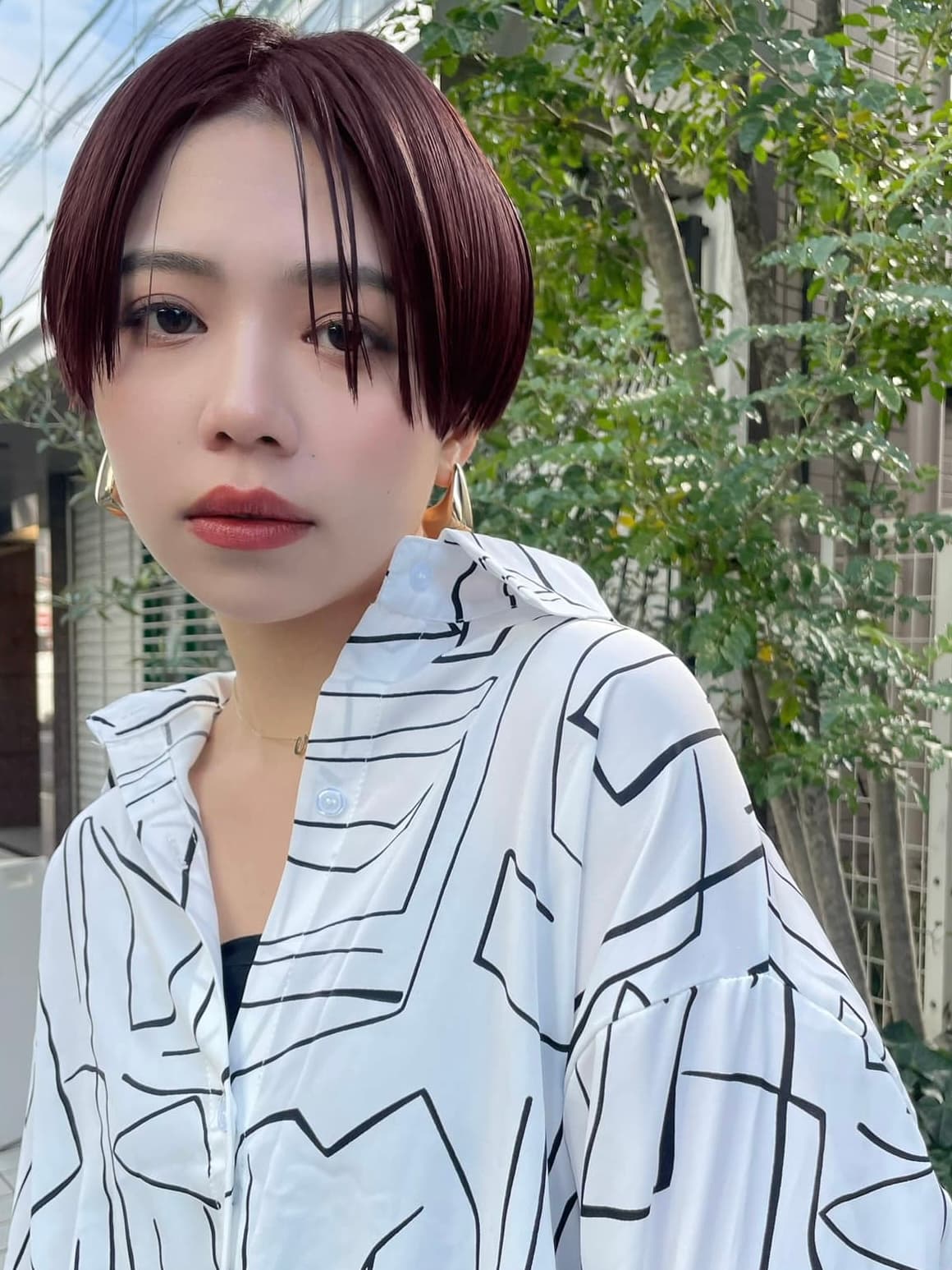 深红色的一长短波波头