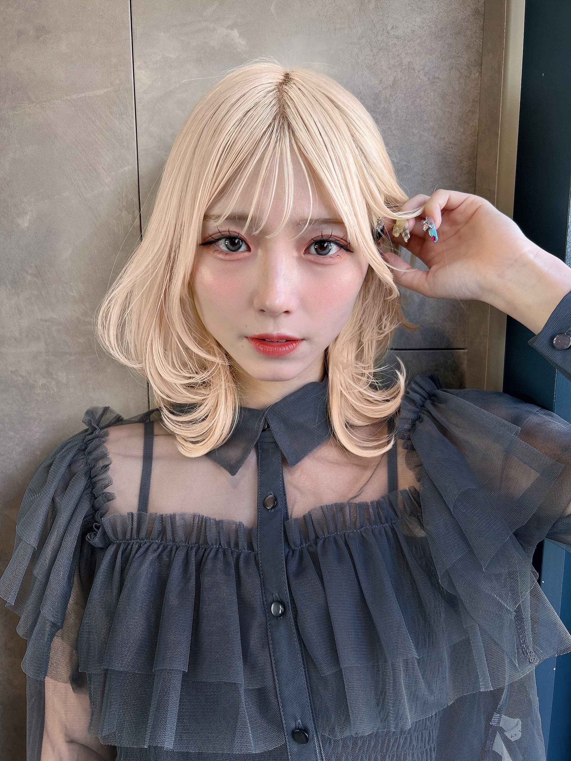 Platinum Blonde Wavy Bob