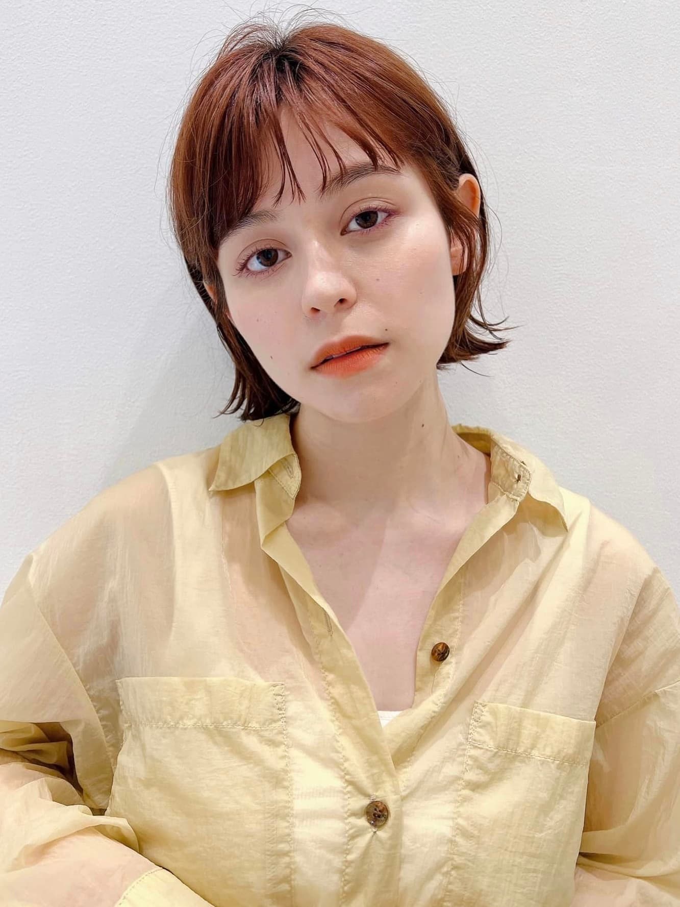 陶土棕色的短波波头