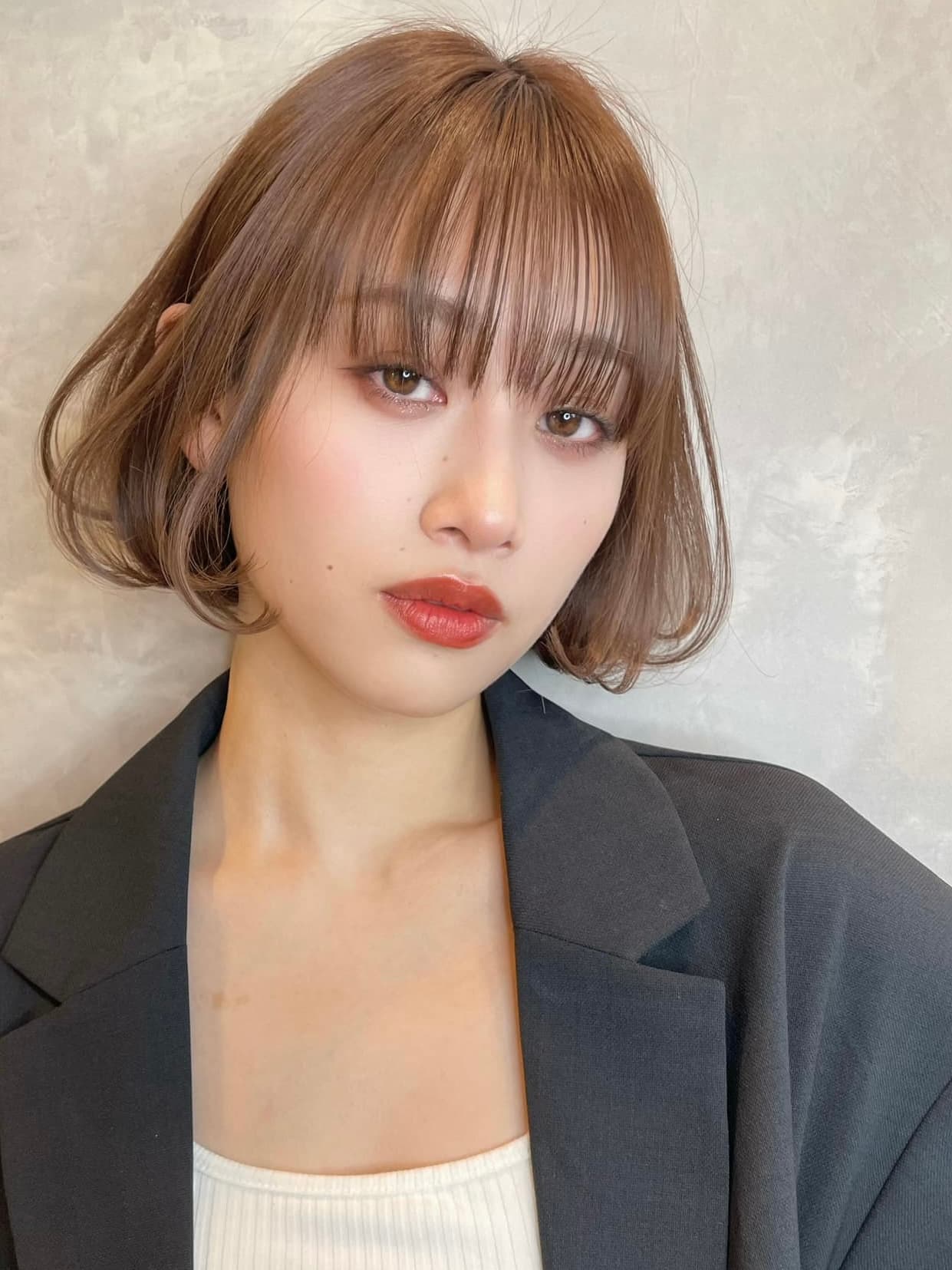 Light Brown Wavy Bob