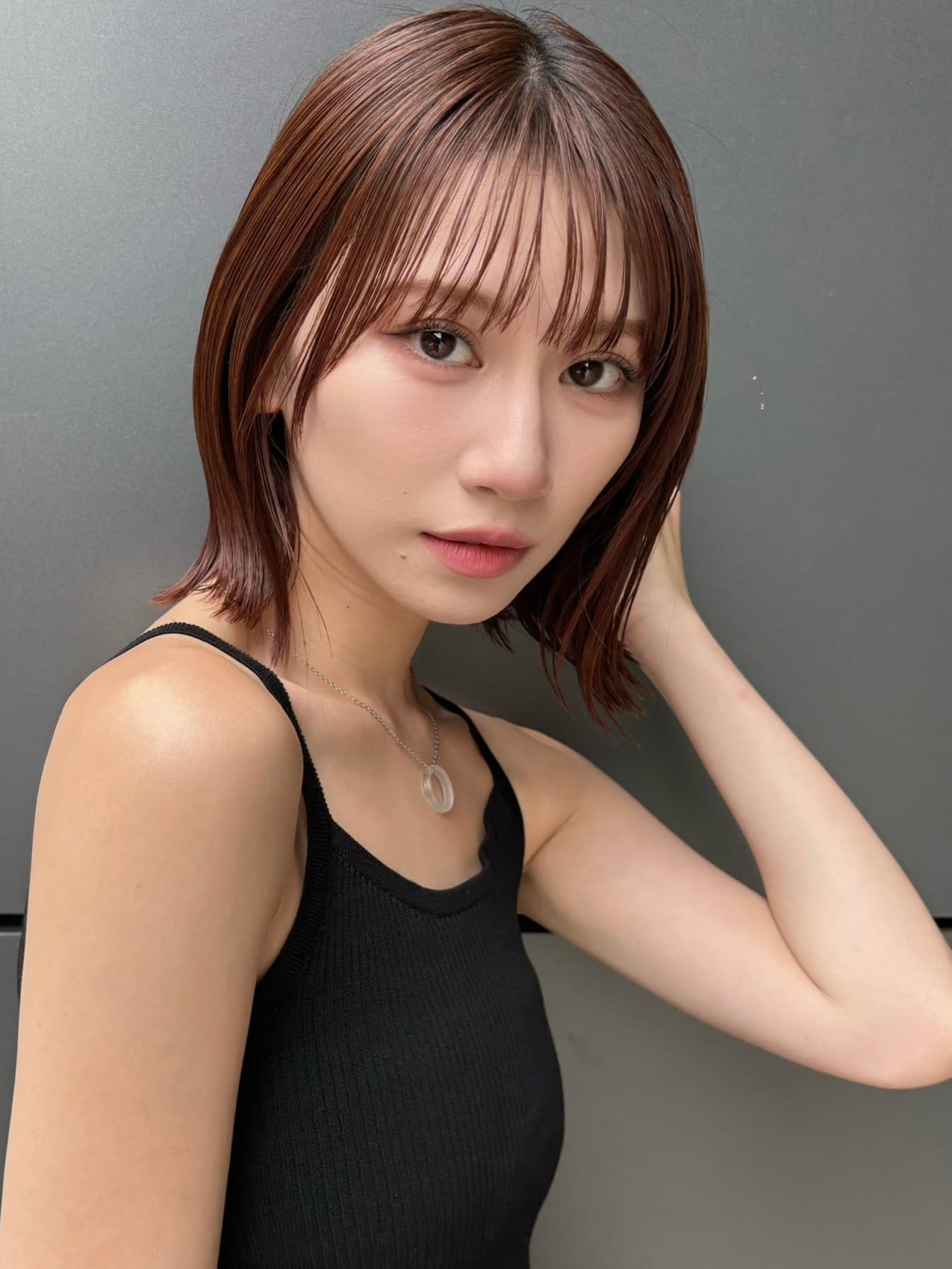 Brown Red Compact Bob