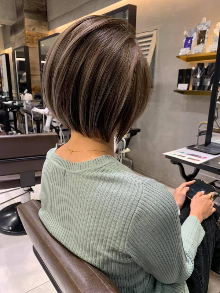 Dark Brown Highlight Short Bob