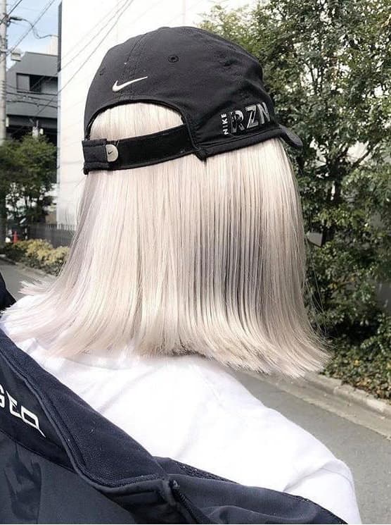 Platinum White Bleach-On Color Bob