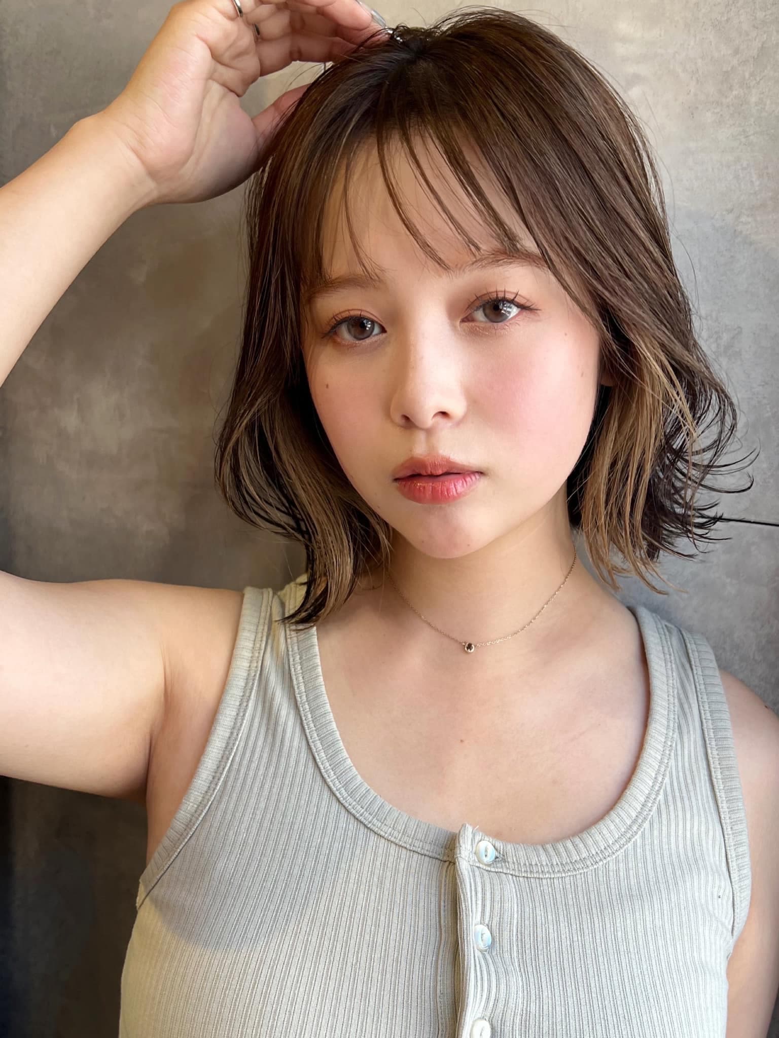Light Brown Wavy Bob