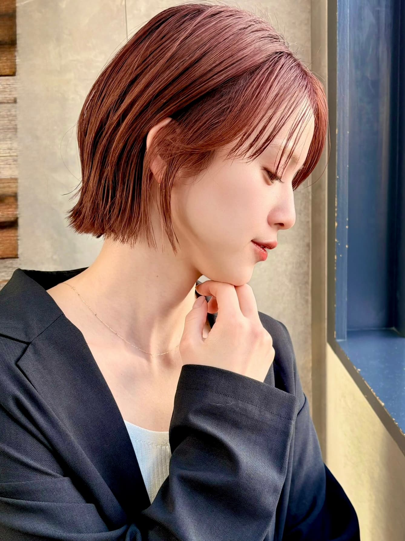 Side-View Compact Bob