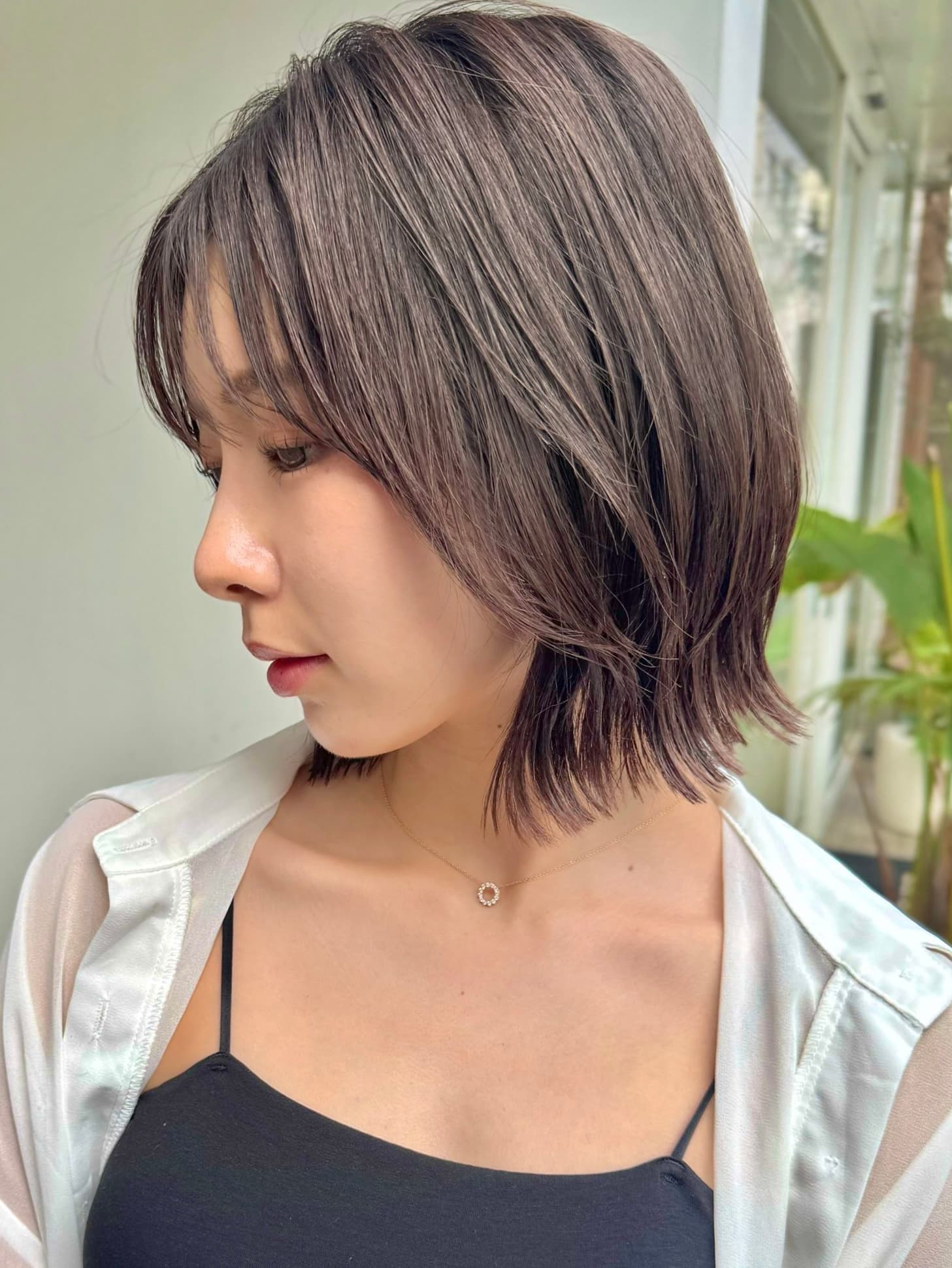 Dark Gray Side-View Bob