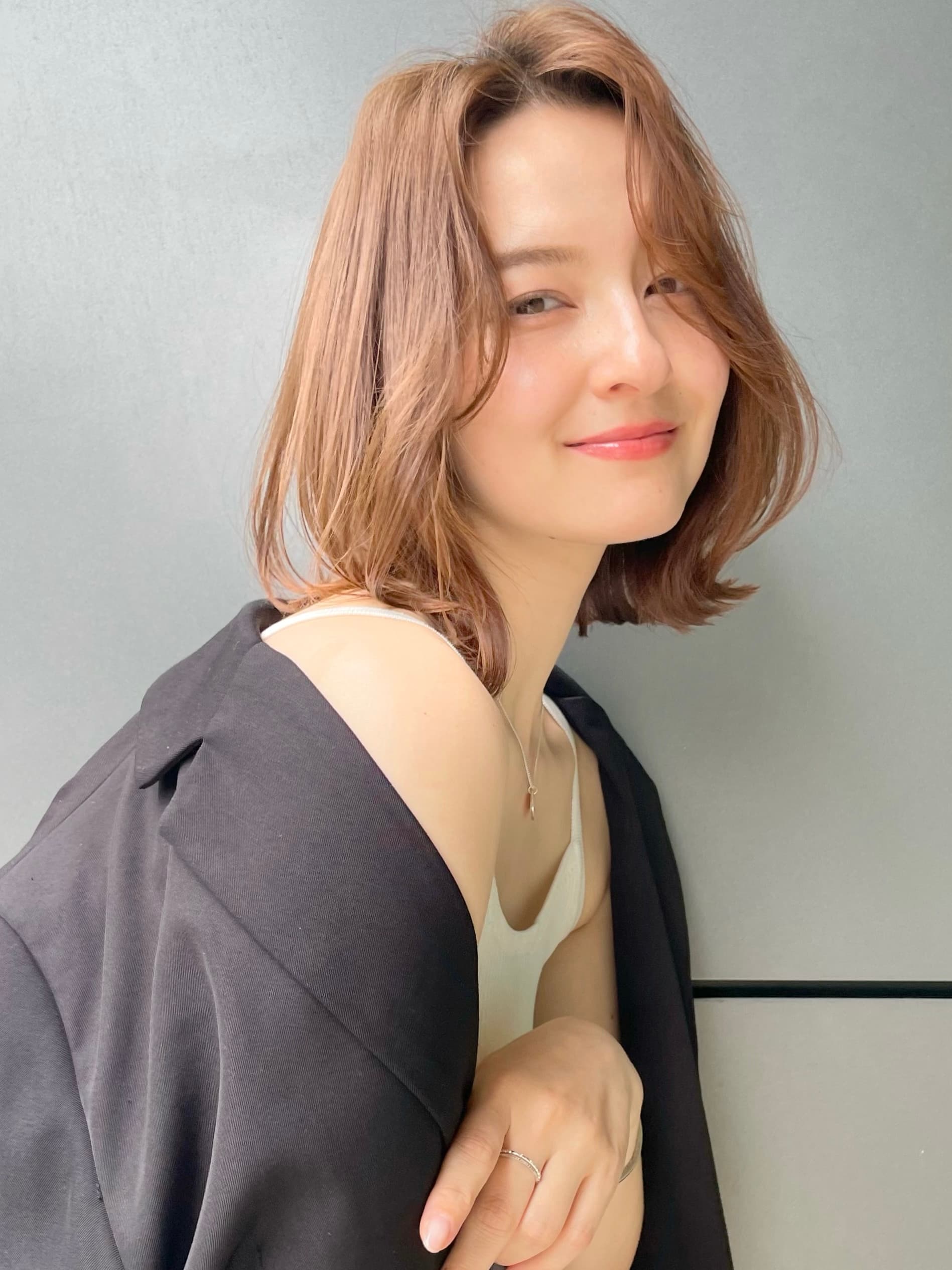 Pink Brown Side-View Bob