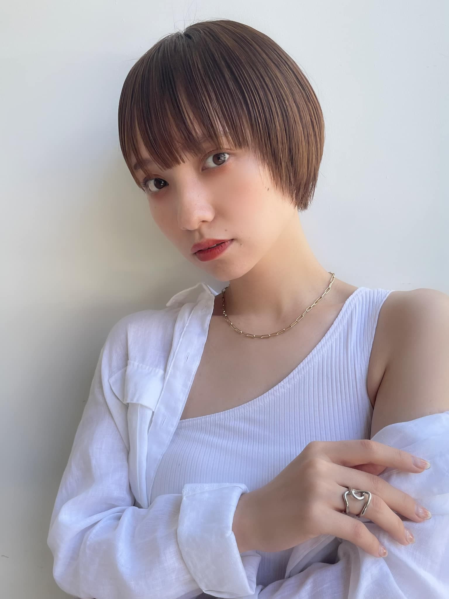自然棕色的蘑菇短发波波头